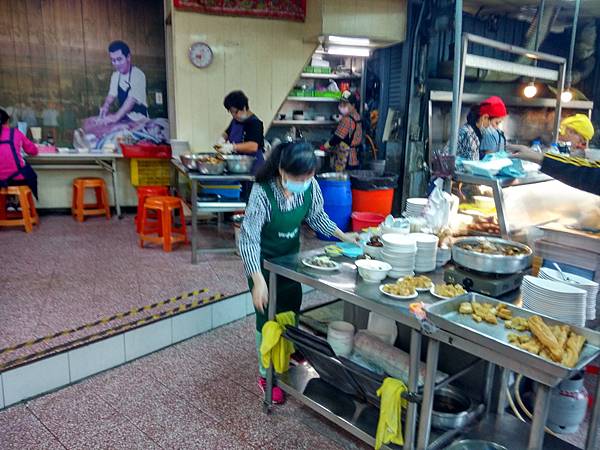 IMG_20201129_064151_HDR.jpg IMG_20201129_064151_HDR.jpg