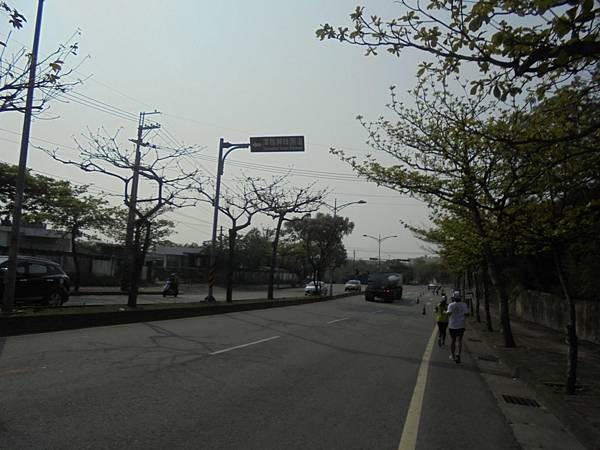 DSC07959(001).jpg DSC07959(001).jpg