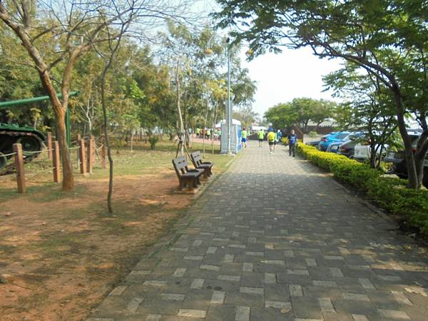 DSC07968(001).jpg DSC07968(001).jpg