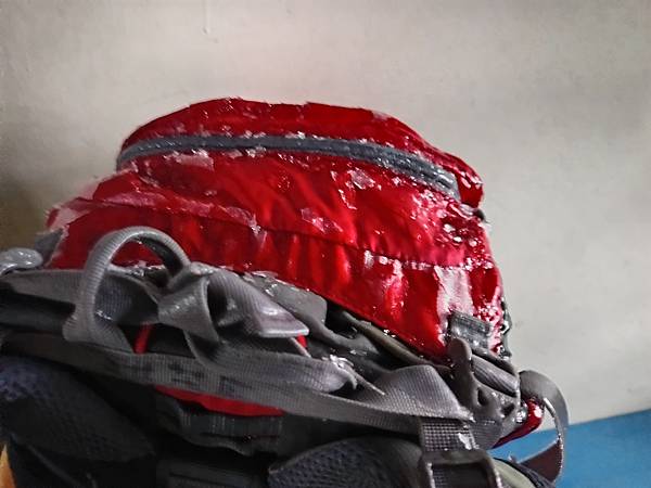 20250319困守嘉明山屋 20250319困守嘉明山屋