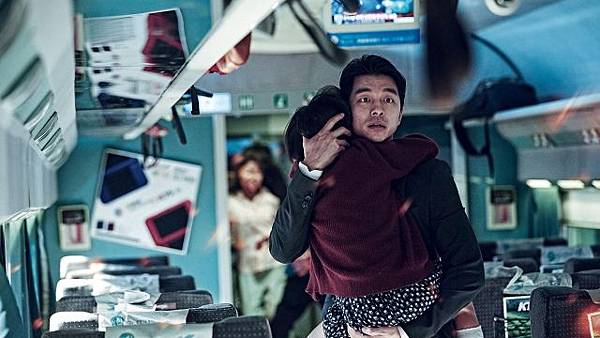 【電影觀後感】Train to Busan 問鼎今年最佳喪屍片：搭上一趟逃離喪屍卻通往人心最醜陋的列車！ 3