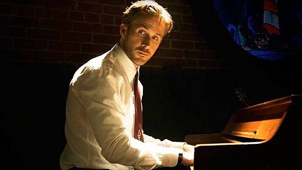 21-533081-ryan-gosling-la-la-land.jpg