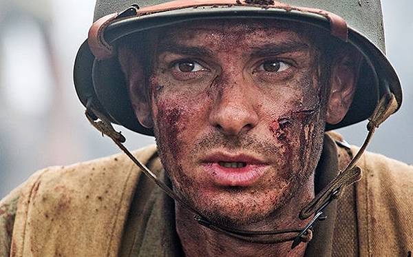 22-hacksaw-ridge-andrew-garfield.jpg