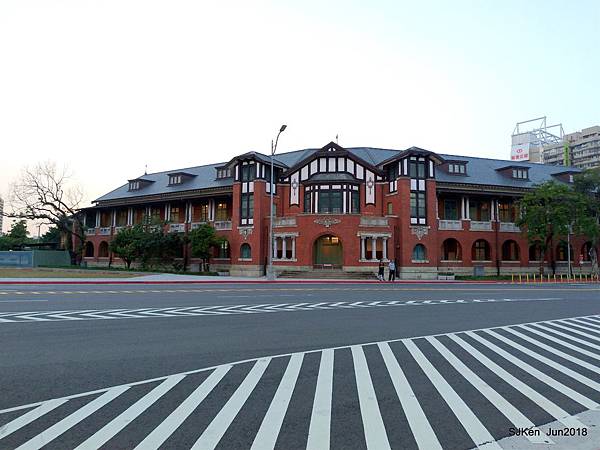 01-P_20180604_182219.jpg 01-P_20180604_182219.jpg