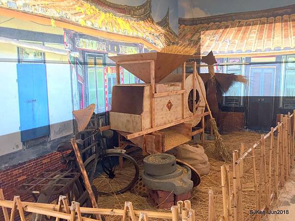 041-S__34136087.jpg 041-S__34136087.jpg