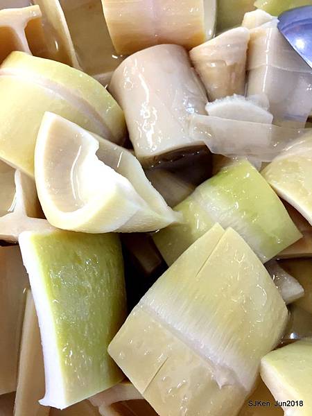 069-S__34136084.jpg 069-S__34136084.jpg