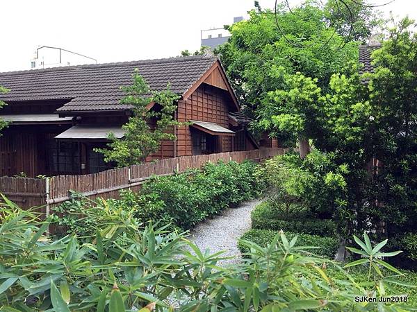 27-20180630_180701_0043.jpg 27-20180630_180701_0043.jpg