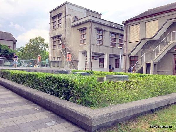 58-20180630_180701_0093.jpg 58-20180630_180701_0093.jpg