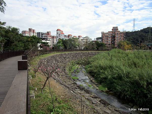 095-IMG_0324.JPG 095-IMG_0324.JPG