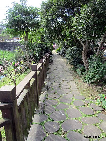 100-IMG_0329.JPG 100-IMG_0329.JPG