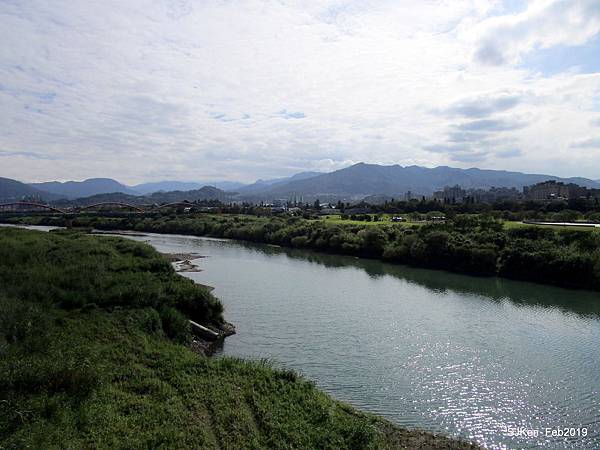 057-IMG_0693.JPG 057-IMG_0693.JPG