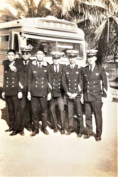 海軍官校預備學生班冬季服飾