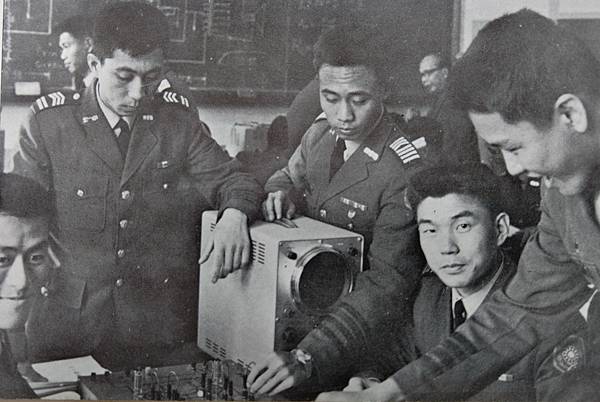 陸軍軍官學校四年制大學史 陸軍軍官學校四年制大學史