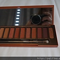 URBAN DECAY <NAKED HEAT>