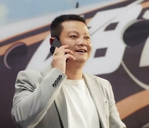 Phạm Văn Quyến AB77