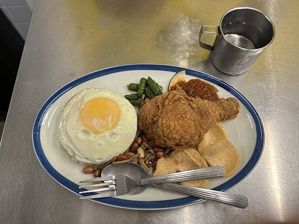 [食記/台北]面對面：美味星馬風味套餐美食、茶飲