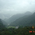 房間望出之山景