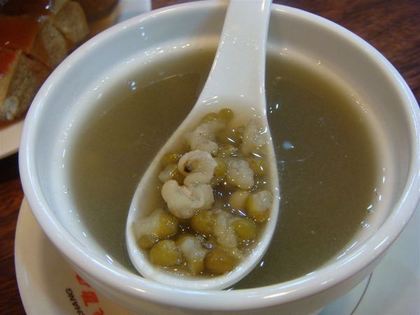 綠豆薏仁湯