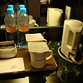 茶包、礦泉水
