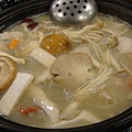 煮食中火鍋