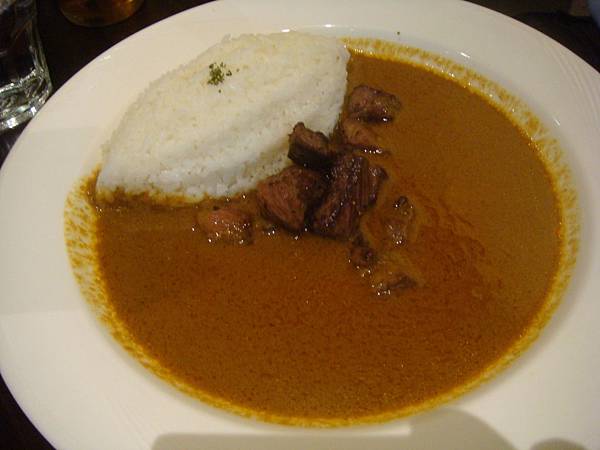 骰子牛肉咖哩飯