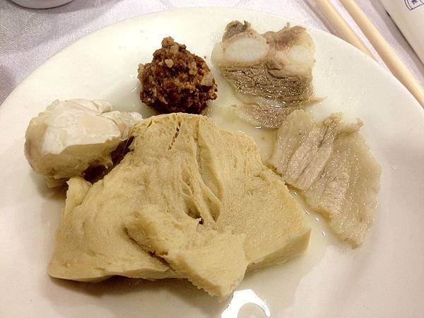 酸菜白肉鍋的食材 酸菜白肉鍋的食材