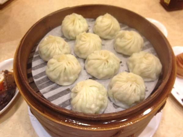 絲瓜小籠包