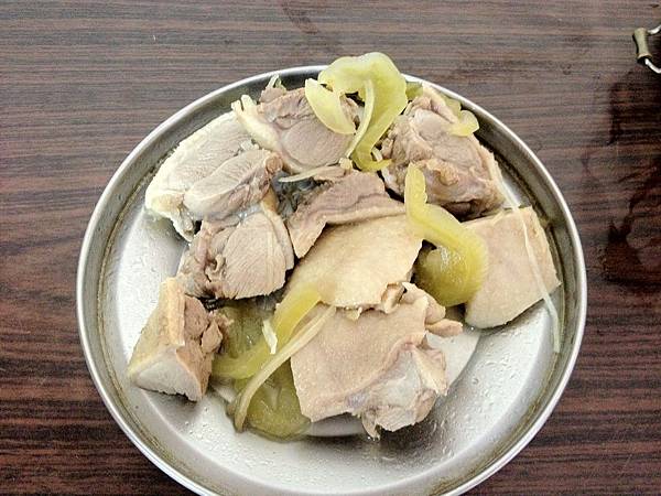 去骨鴨腿