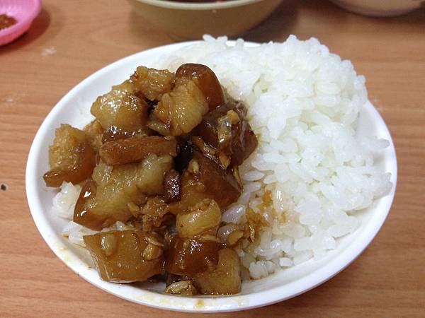 滷肉飯(小) 滷肉飯(小)