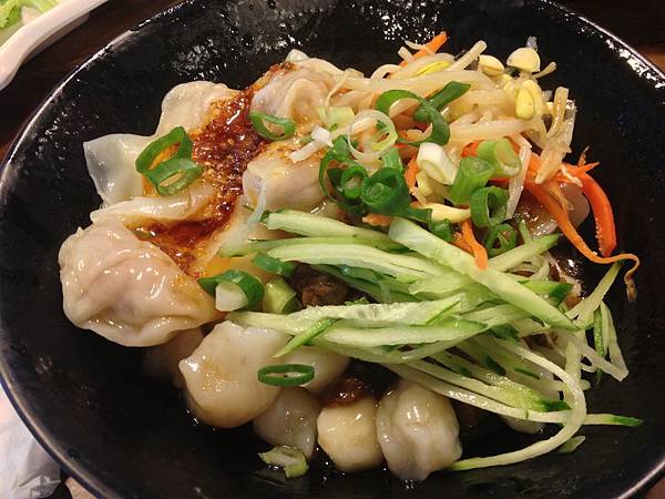 麻辣抄手麵疙瘩