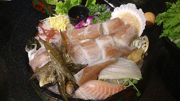 天鍋三號（大卷、魚片、蛤蜊、活蝦）