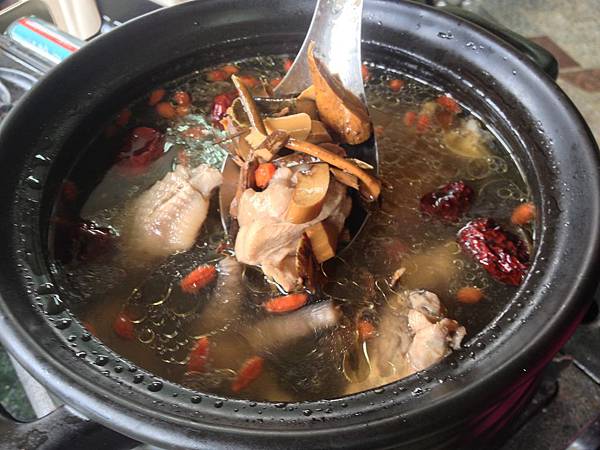 羊奶頭雞湯 羊奶頭雞湯