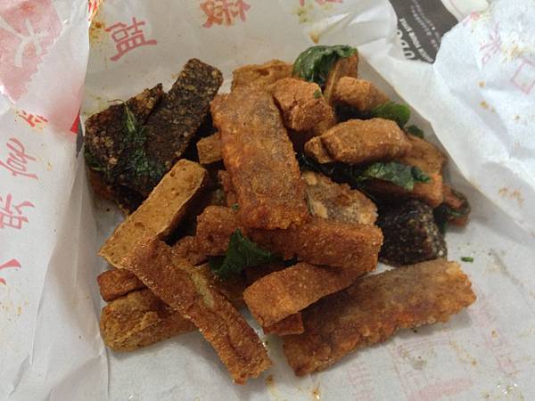 豬血糕、豆干、魚板、芋頭條