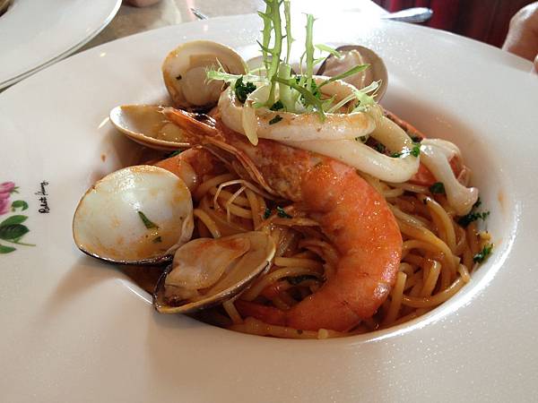 米蘭海鮮蕃茄義大利麵