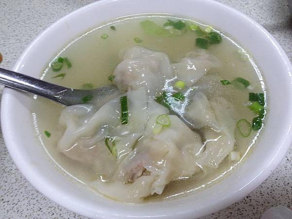 餛飩湯