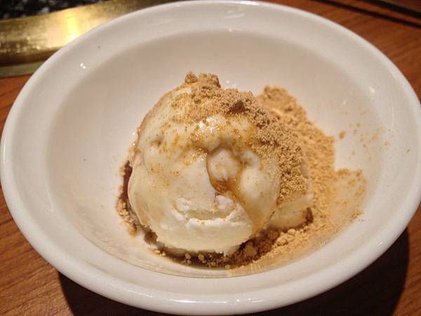 冰淇淋（黃豆粉）