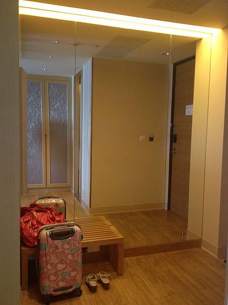 房間入口處 房間入口處