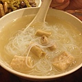 豬腸米粉湯