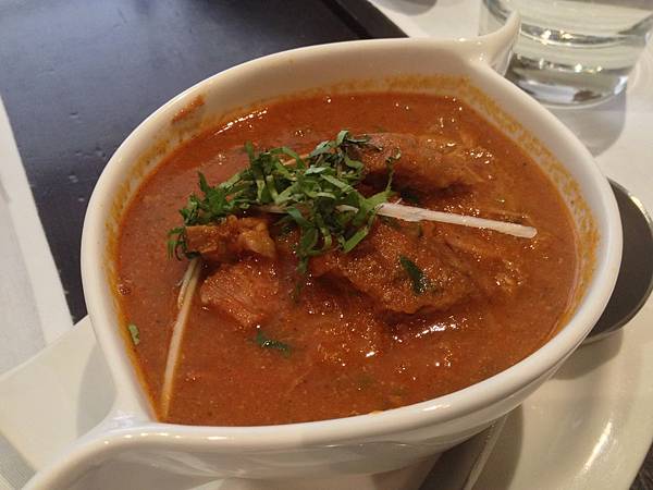 傳統香料羊肉咖哩