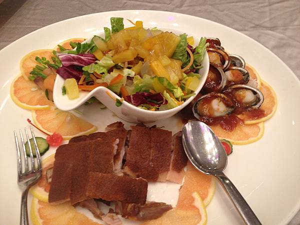 天偶佳成聚金盤