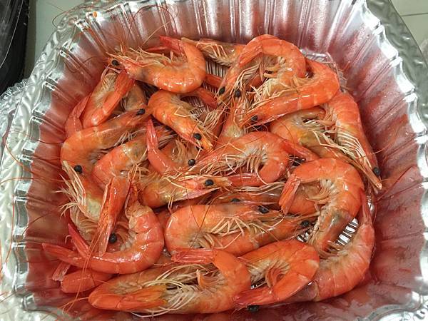 圓籠爭鮮蝦