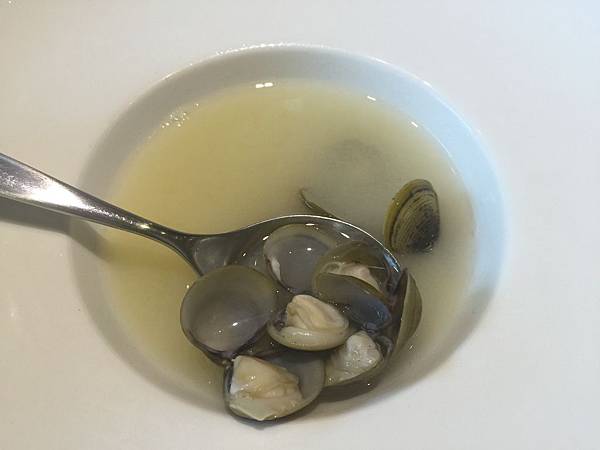 蒜頭蛤蜊湯