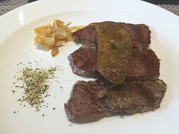 美國Prime牛小排佐加拿大鴨肝