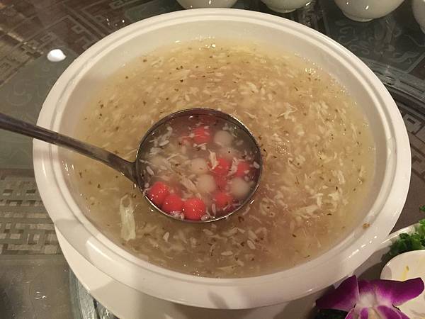 花好月圓添美意