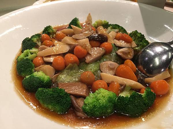 蠔汁零菇蔬