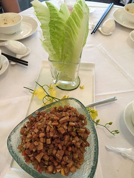 玉葉吉祥鬆 玉葉吉祥鬆