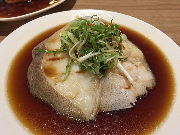 蔥油蒸鱈魚