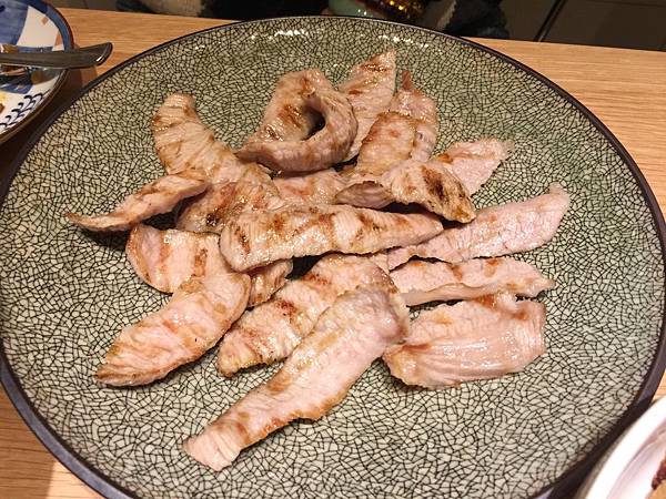 煎豬頸肉 煎豬頸肉