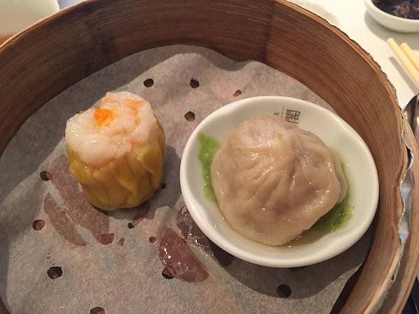 蟹黃明蝦燒賣&北海道帝王蟹腳鮮肉小籠包 蟹黃明蝦燒賣&北海道帝王蟹腳鮮肉小籠包