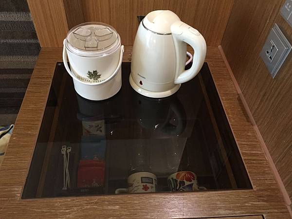 IMG_0386.JPG IMG_0386.JPG